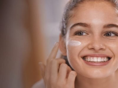 Acne Tips | चेहऱ्यावरील मुरुमांमुळे त्रस्त असाल तर ‘या’ 5 सोप्या टिप्स करा फॉलो