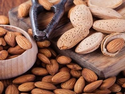 Health First | जाणून घ्या पौष्टीक अश्या बदामाचे गुणधर्म । नक्की वाचा