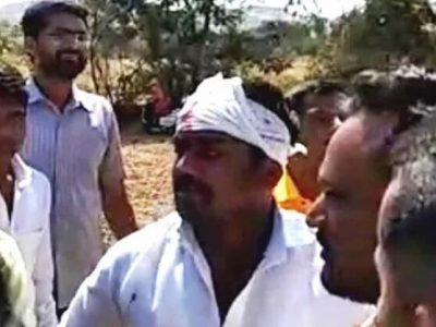 Throwing stones on Uddhav Thackerays group of vehicles in Ahmednagar