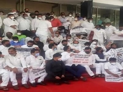 भाजप आमदारांचा धुडगूस | सभागृह अध्यक्षांना धक्काबुक्की आणि आई-बहिणीवरून शिव्या | १२ आमदारांचं 1 वर्षासाठी निलंबन