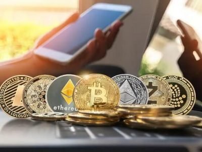 Bitcoin Trading In India | भारतात बिटकॉइन ट्रेडिंग कायदेशीर आहे का? | झुनझुनवाला, अमिताभ बच्चनही गुंतवणूकदार