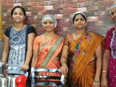 Business Idea | गृहिणींनो इकडे लक्ष द्या; आता घरबसल्या स्वावलंबी व्हा, कमी पैशांत सुरू होणारे जबरदस्त व्यवसाय