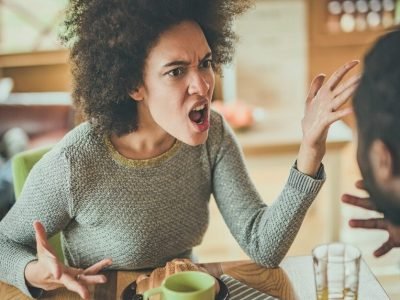 Controlling Anger | तुम्ही सुद्धा राग मनामध्ये दाबून शांत राहण्याचा प्रयत्न करताय? आरोग्यावर ‘हे’ गंभीर परिणाम होतात