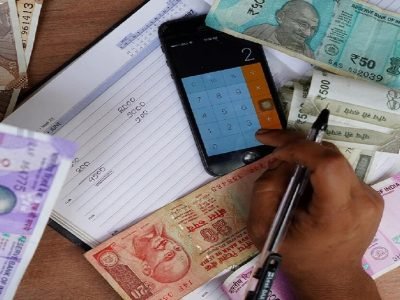 Financial Decision | कोणत्याही आर्थिक निर्णयापूर्वी या गोष्टींचा विचार नक्कीच करा | तुम्ही फायद्यात राहाल