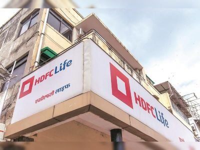 HDFC Life Insurance | या कंपनीच्या पॉलिसीधारकांसाठी चांगली बातमी, मिळणार 4102 कोटी रुपये बोनस