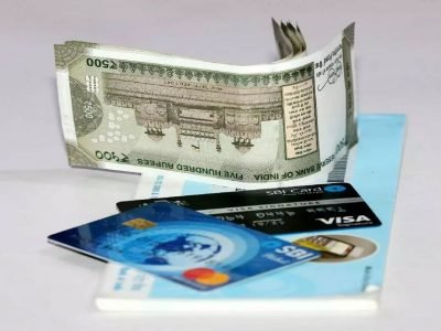 Credit Score CUR | क्रेडिट कार्ड वापरता? क्रेडिट युटिलायझेशन रेशो म्हणजे काय माहिती आहे? जाणून घ्या अन्यथा क्रेडिट स्कोअर खाली जाईल