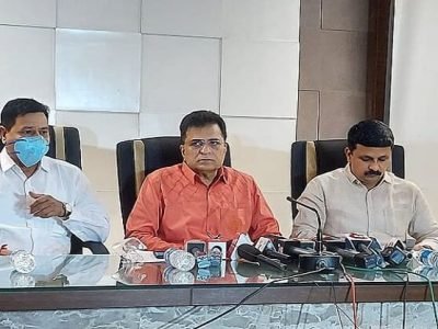 सोमैयांकडून आरोप पर्यटनाला धार्मिक रंग | गणेश विसर्जनापासून रोखलं, हिंदूला रोखलं, आंबेबाईच्या दर्शनापासून रोखल्याची बोंब