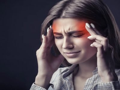 Migraine Alert | मायग्रेनशी झगडत असाल तर या गोष्टी अजिबात खाऊ नका, डोकेदुखी प्रचंड वाढू शकते