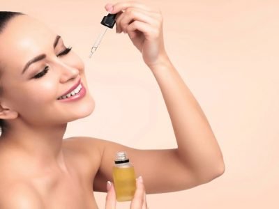 Niacinamide Serum | चेहऱ्यावरील काळे डाग गायब करेल एलोवेरा आणि ग्रीन टीपासून बनलेलं हे सिरम, एकदा वापरून पहाच