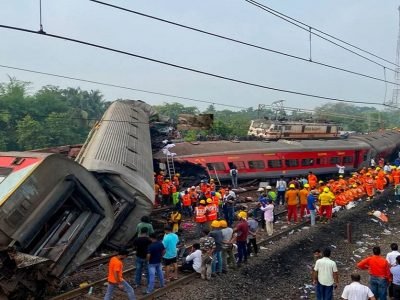 Odisha Train Accident | बालासोर रेल्वे अपघात प्रकरणी तीन रेल्वे कर्मचाऱ्यांना अटक, 2 कर्मचारी इंजिनियर्स तर एक टेक्निशियन