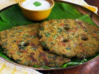 Special Recipe | पालेभाजीची थालिपीठं बनविण्यासाठी खास रेसिपी