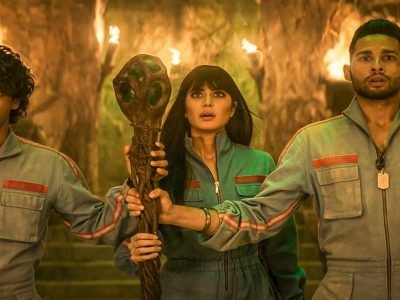 Phone Bhoot Trailer Out | ‘फोन भूत’ चित्रपटाचा ट्रेलर झाला आऊट, हॉरर चित्रपटामध्ये कॉमेडीचीही भर