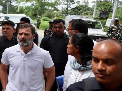 Rahul Gandhi in Manipur | भाजपाची सत्ता असलेल्या मणिपूर प्रशासनाने राहुल गांधी यांचा ताफा रोखला, जनतेची समर्थनार्थ घोषणाबाजी