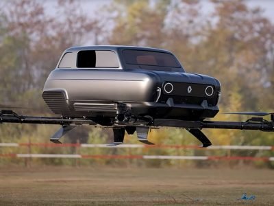 Renault Flying Car AIR4 | Renault ने सादर केली फ्लाइंग कॉन्सेप्ट कार | काय आहेत वैशिष्ट्ये