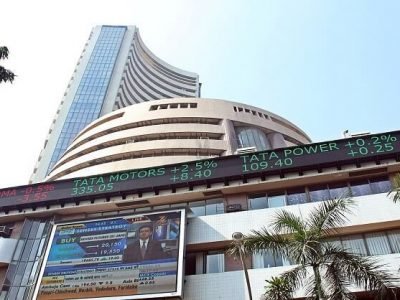 Stock Market LIVE UPDATES | सेन्सेक्स 300 अंकांनी खाली तर निफ्टी 18,200 च्या खाली