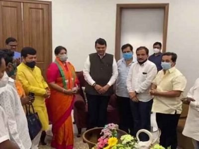 वांद्रे पूर्व विधानसभा | जनसंपर्क तुटलेल्या तृप्ती सावंत भाजपच्या संपर्कात | आज प्रवेश झाला वांद्रे पूर्व विधानसभा | जनसंपर्क तुटलेल्या तृप्ती सावंत भाजपच्या संपर्कात | आज प्रवेश झाला