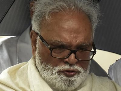 Mumbai Sharad Pawar writes to cm demands proper medical treatment to Chhagan Bhujbal