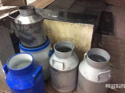 धक्कादायक! पुण्यात डेअरी मालक व ११ कर्मचाऱ्यांना कोरोना, ग्राहकांचा शोध सुरू