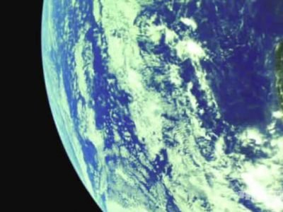 इस्रोने शेअर केली चंद्रयान-२ द्वारे काढलेली पृथ्वीची पहिली छायाचित्रे