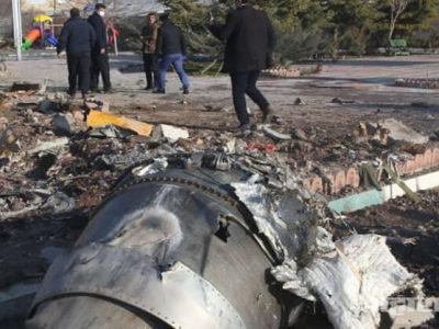 युक्रेनचे प्रवासी विमान चुकून पाडल्याची इराणी सैन्याची कबुली