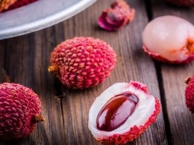 Health first | लिची फळ खाल्ल्याने होणारे आरोग्यदायी फायदे