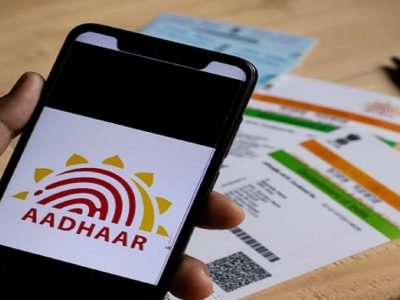 mAadhaar | संपूर्ण कुटुंबाचं आधार कार्ड प्रोफाईल एकाच ठिकाणी सेव्ह होईल | फॉलो करा या स्टेप्स