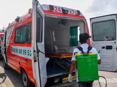 रुग्णांची लूट थांबविण्यासाठी सरकार खाजगी रुग्णवाहिका ताब्यात घेणार