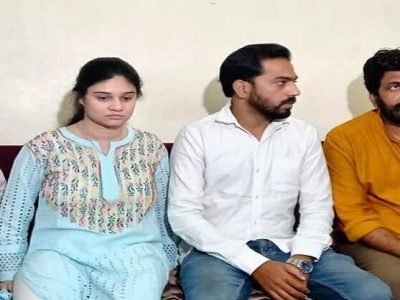 नाशिकचा आसिफ आणि रसिका | लव जिहादच्या आरोपांनी मोडले लग्न | बच्चू कडूंनी घडवला समेट नाशिकचा आसिफ आणि रसिका | लव जिहादच्या आरोपांनी मोडले लग्न | बच्चू कडूंनी घडवला समेट