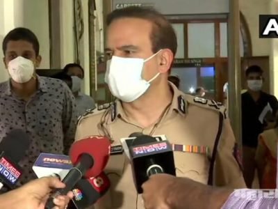 अतिउत्साही माध्यमांना मुंबई पोलिसांच्या सूचना | रियाचा पाठलाग करु नये