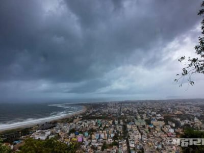 ओडिशा, प. बंगालला २४ तासात अम्फान या मोठ्या चक्रीय वादळाचा इशारा