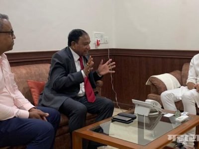 ICSE बोर्डाचे सीईओ व आदित्य ठाकरेंची भेट; मुंबई पालिकेच्या शाळांचा दर्जा उंचावणार