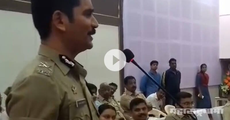 Vishwas Nangre Patil addressing Ganesh Mandals